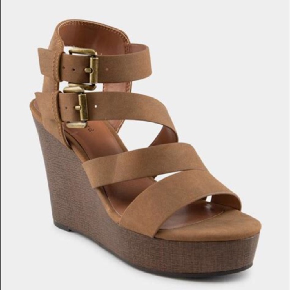 NWT Indigo Rd Karla Wedges